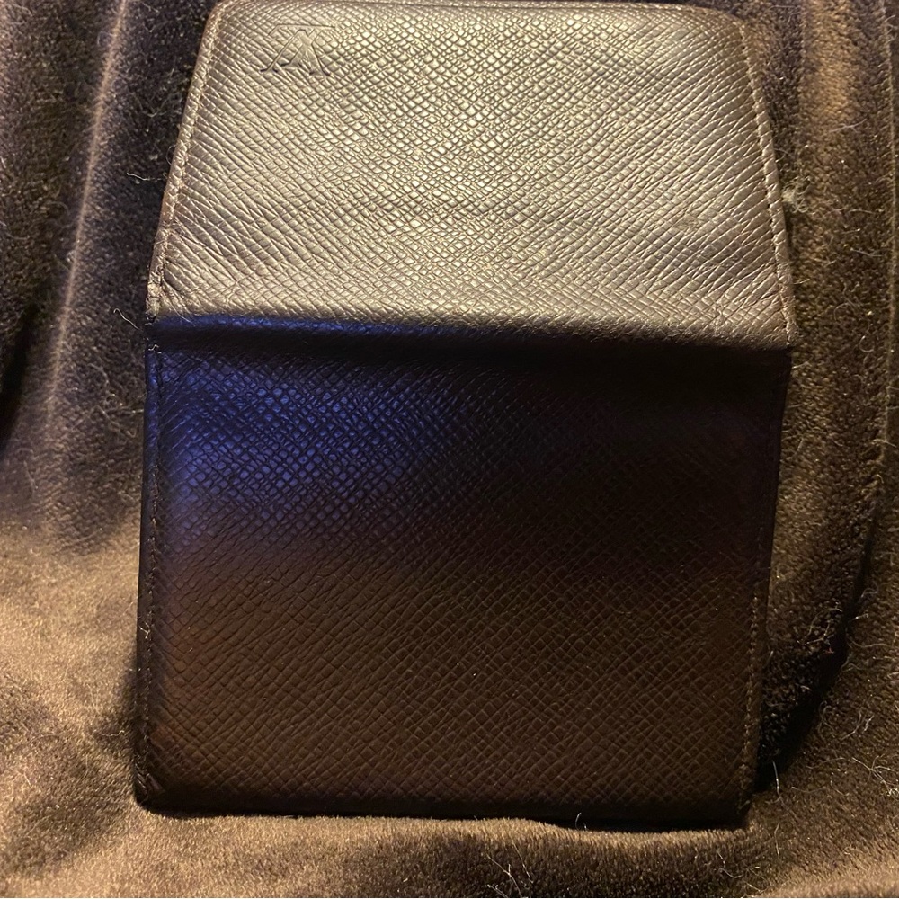 Louis Vuitton, Roman stud men’s card wallet - Picture 2 of 4
